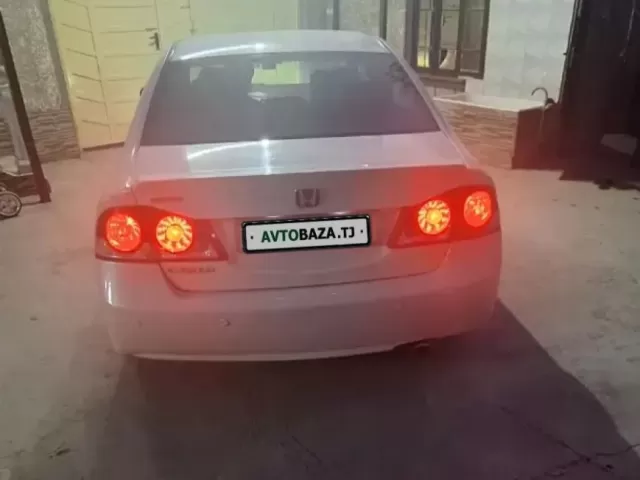 Honda Civic 1, avtobaza.tj