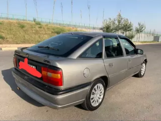 Opel Vectra A 1, avtobaza.tj