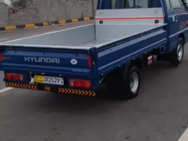 Hyundai Porter 1 1, avtobaza.tj