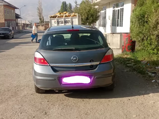 Opel Astra H, 2006 1, avtobaza.tj