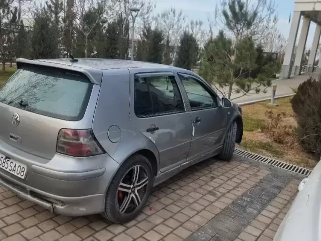 Volkswagen Golf, 2000 1, avtobaza.tj