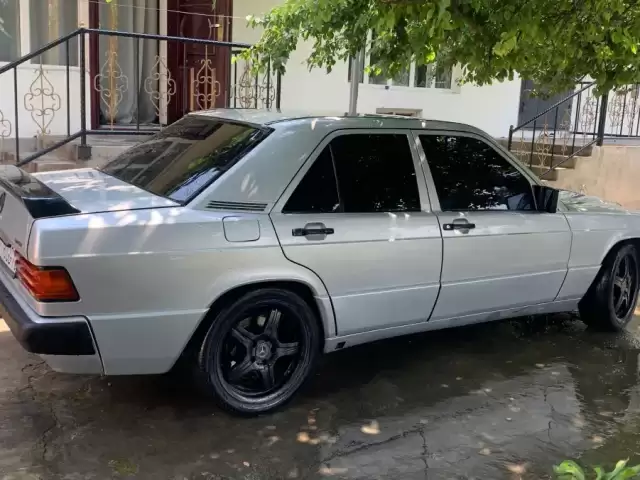Mercedes-Benz 190, 1990 1, avtobaza.tj