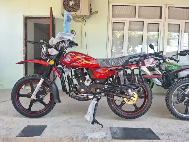 Aprilia мотоцикл 1, avtobaza.tj