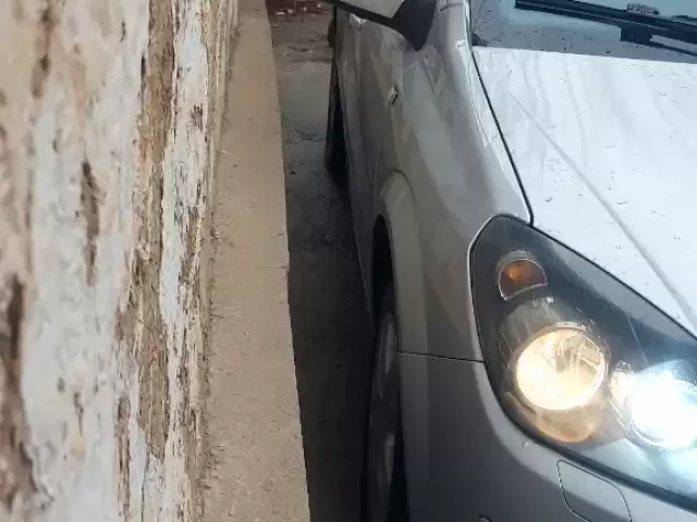 Opel Astra H 1, avtobaza.tj Opel Astra H 1, avtobaza.tj