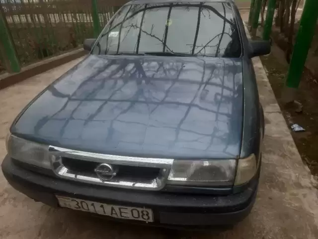 Opel Vectra A, 1990 1, avtobaza.tj