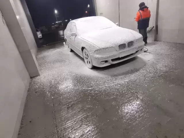 BMW 5 Series 520, 1997 1, avtobaza.tj