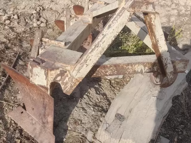 Пулуг 1, avtobaza.tj