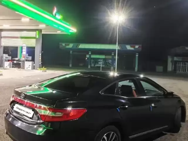 Hyundai Grandeur, 2011 1, avtobaza.tj