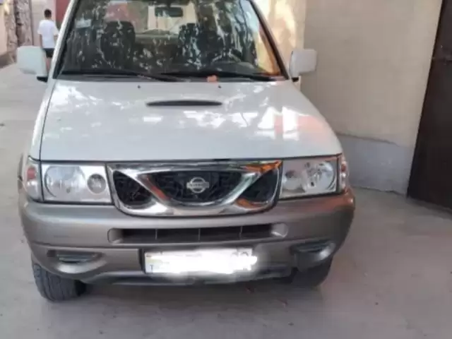 Nissan Terrano, 2001 1, avtobaza.tj