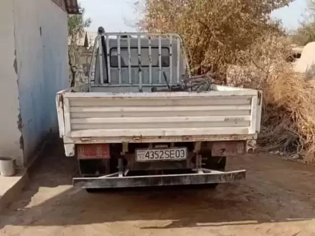 Грузовики T-King, 2012 1, avtobaza.tj