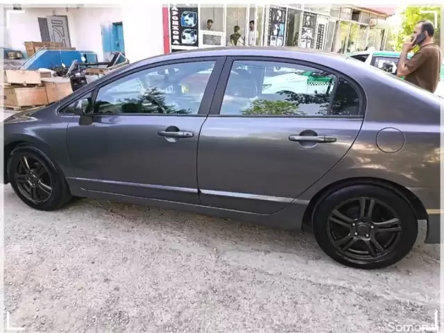 Honda Civic, 2011 1, avtobaza.tj