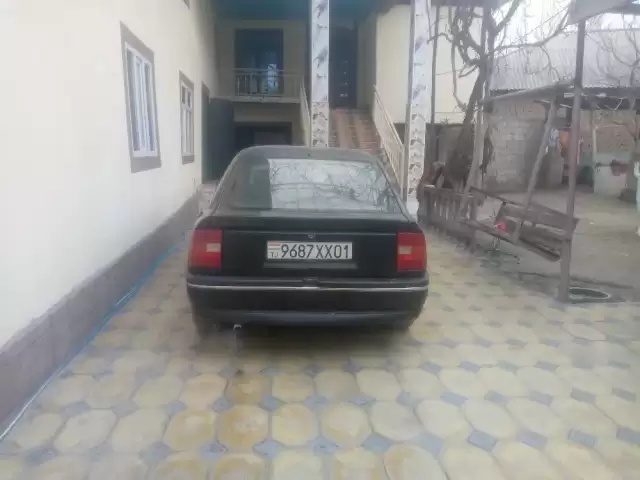 Opel Vectra A, 1993 1, avtobaza.tj Opel Vectra A, 1993 1, avtobaza.tj