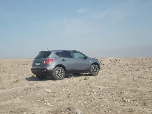 Nissan Qashqai 1, avtobaza.tj