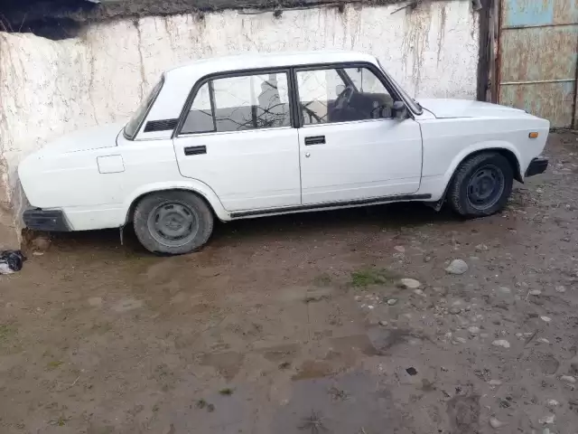 ВАЗ(Lada) 2107, 2004 1, avtobaza.tj
