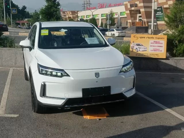 Skyworth EV6, 2025 1, avtobaza.tj