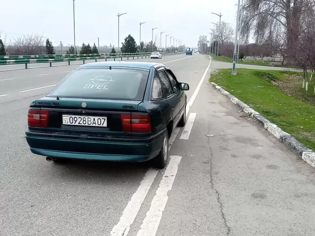 Opel Vectra A, 1995 1, avtobaza.tj