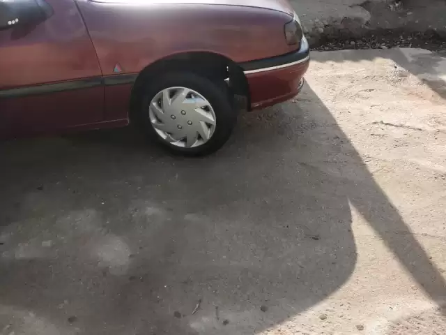 Opel Vectra A, 1993 1, avtobaza.tj Opel Vectra A, 1993 1, avtobaza.tj