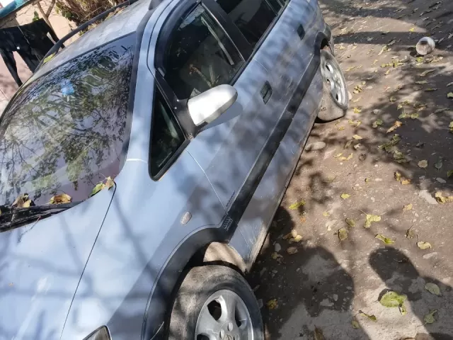 Opel Zafira 1, avtobaza.tj