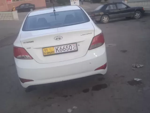 Hyundai Solaris 1, avtobaza.tj