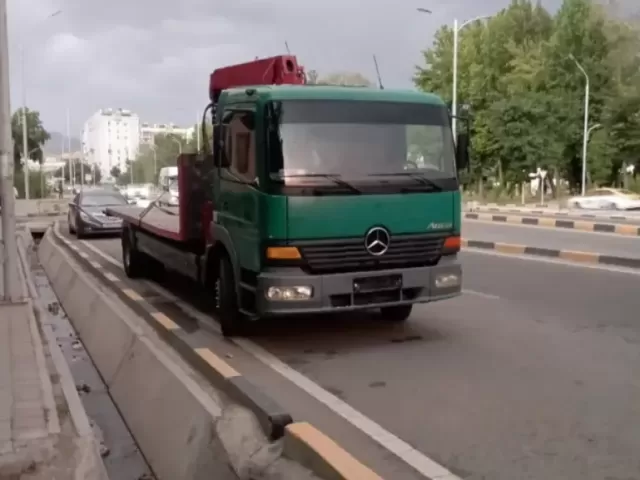 Манипулятор Mercedes-Benz 1, avtobaza.tj