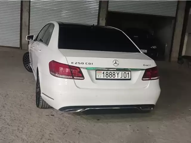 Mercedes-Benz E class, 2014 1, avtobaza.tj