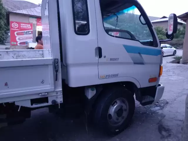 Грузовики Hyundai, 2007 1, avtobaza.tj Грузовики Hyundai, 2007 1, avtobaza.tj