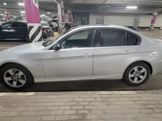 BMW 3 Series 320, 2006 1, avtobaza.tj