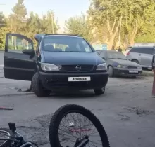 Opel Zafira, 2000 в Душанбе