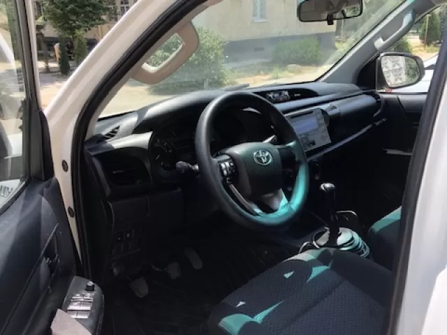 Toyota Hilux, 2016 1, avtobaza.tj