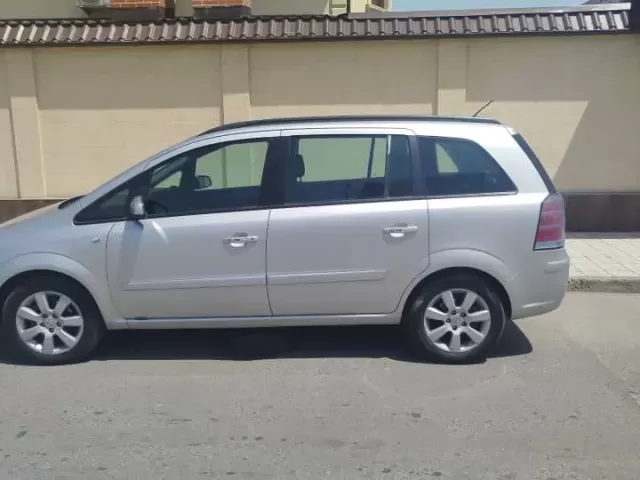 Opel Zafira, 2005 1, avtobaza.tj