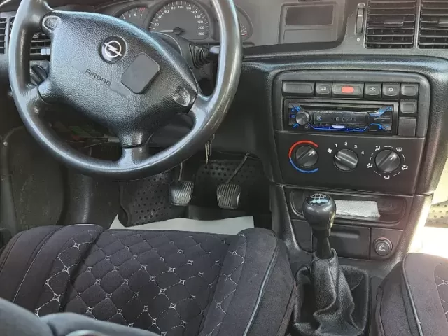 Opel Vectra B 1, avtobaza.tj