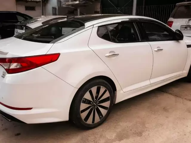 Kia K5, 2011 1, avtobaza.tj