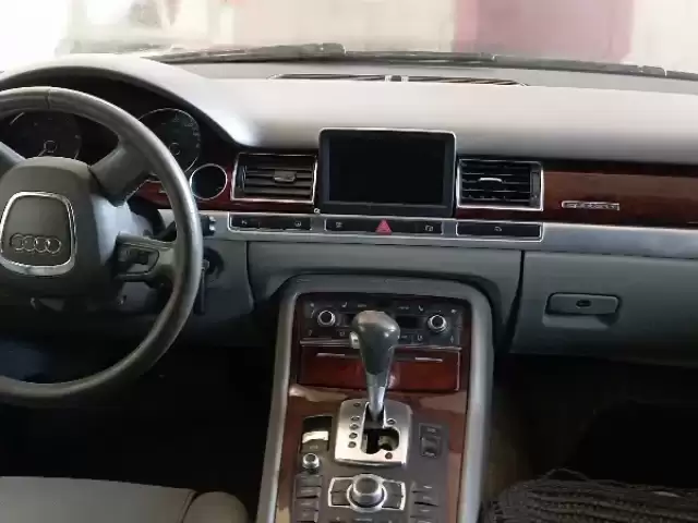Audi S8, 2007 1, avtobaza.tj