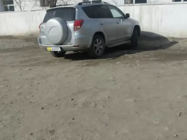 Toyota RAV 4 1, avtobaza.tj