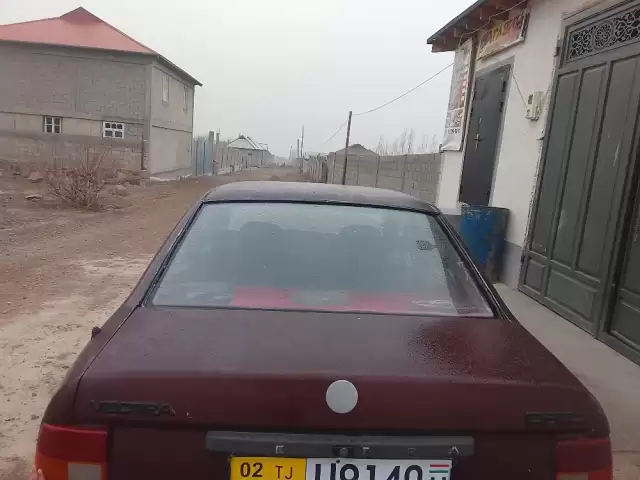 Opel Vectra A, 1992 1, avtobaza.tj Opel Vectra A, 1992 1, avtobaza.tj