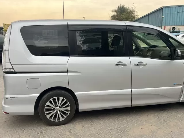 Nissan Serena, 2015 1, avtobaza.tj