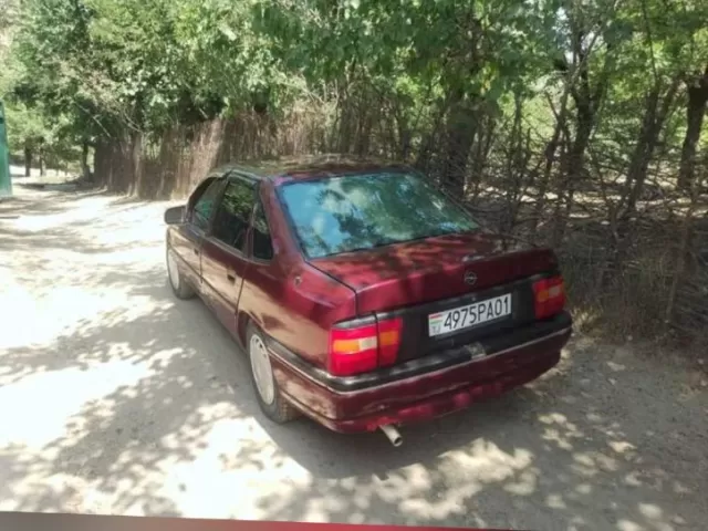 Opel Vectra A 1, avtobaza.tj