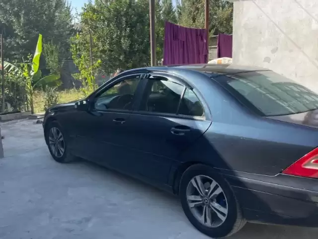 Mercedes-Benz C class, 2002 1, avtobaza.tj
