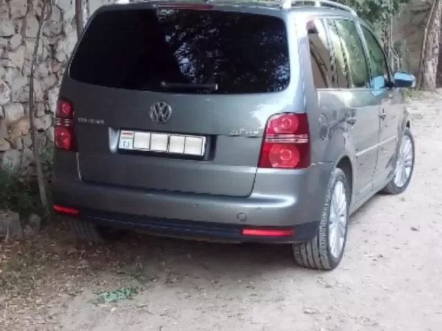 Volkswagen Touran 1, avtobaza.tj