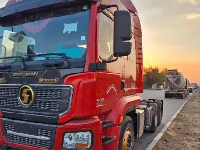 Седельный тягач Shacman M3000S, 2021 1, avtobaza.tj