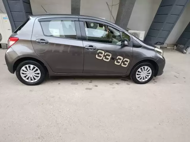Toyota Vitz, 2012 1, avtobaza.tj