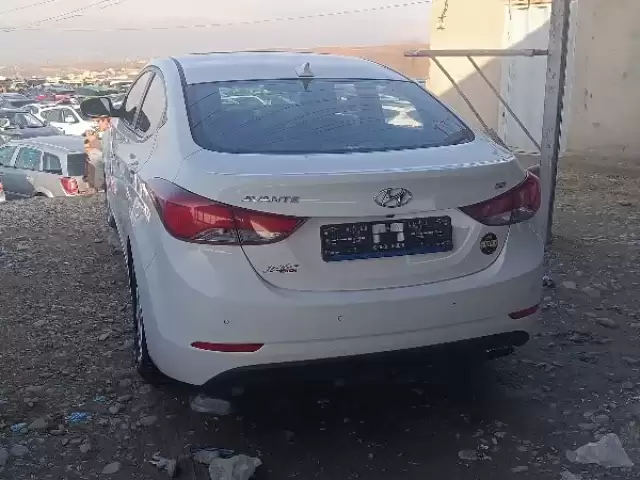 Hyundai Avante, 2014 1, avtobaza.tj