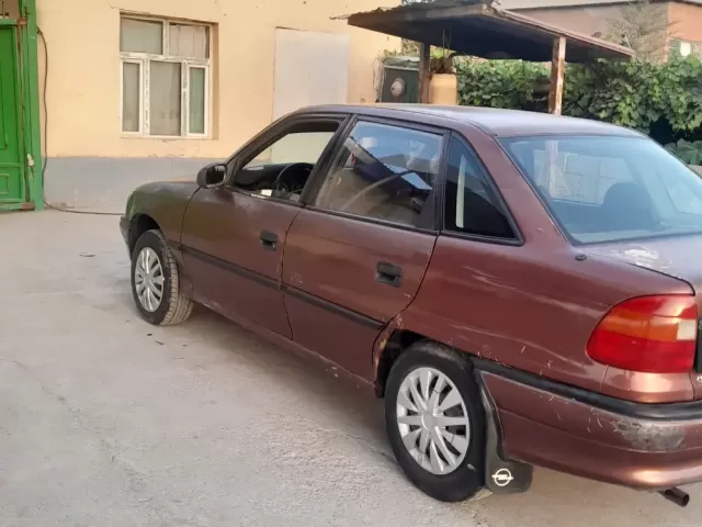 Opel Astra F 1, avtobaza.tj