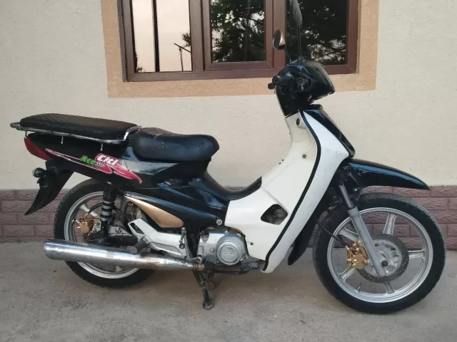 Скутер утка, 2018 1, avtobaza.tj