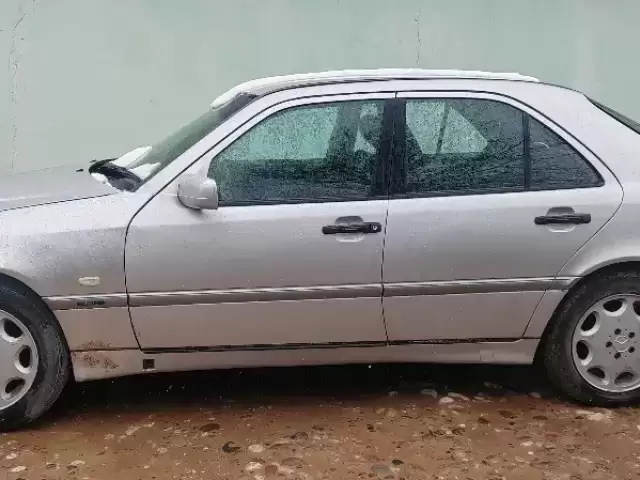 Mercedes-Benz C class, 1999 1, avtobaza.tj