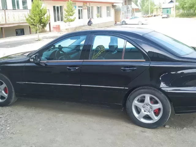 Mercedes-Benz C class, 2001 1, avtobaza.tj