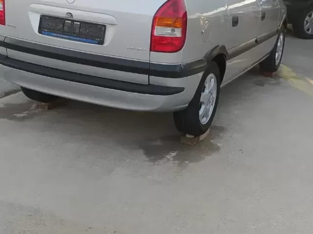 Opel Zafira 1, avtobaza.tj