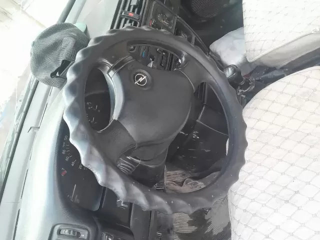 Opel Vectra A, 1995 1, avtobaza.tj