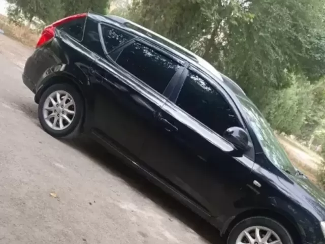 Kia Cee`d, 2009 1, avtobaza.tj
