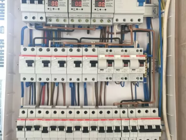 Услуги электрика 1, farmo.tj